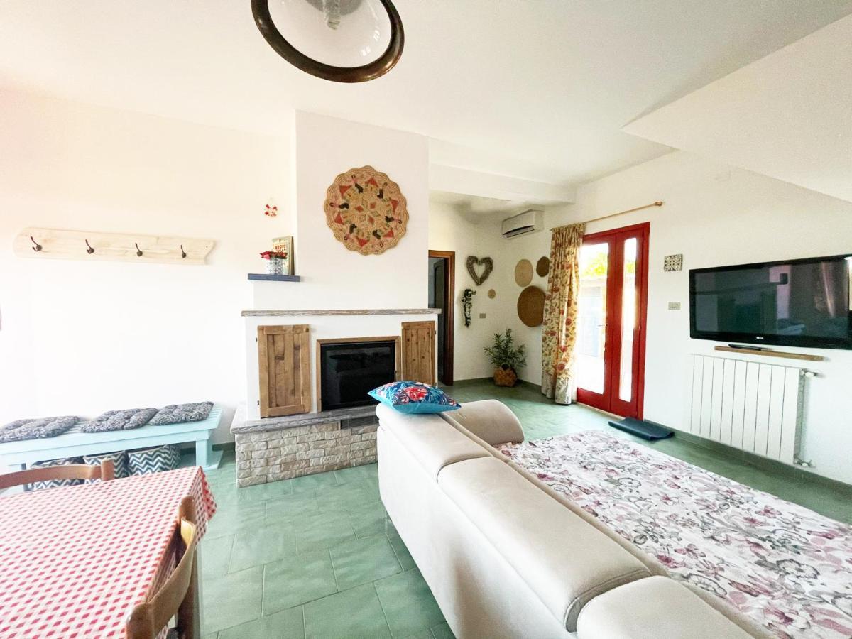 Casa Di Nelia Villa Baratili San Pietro Dış mekan fotoğraf